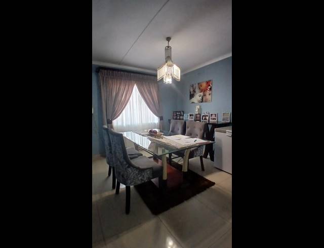 2 BEDROOM HOUSE FOR SALE IN WOODLANDS